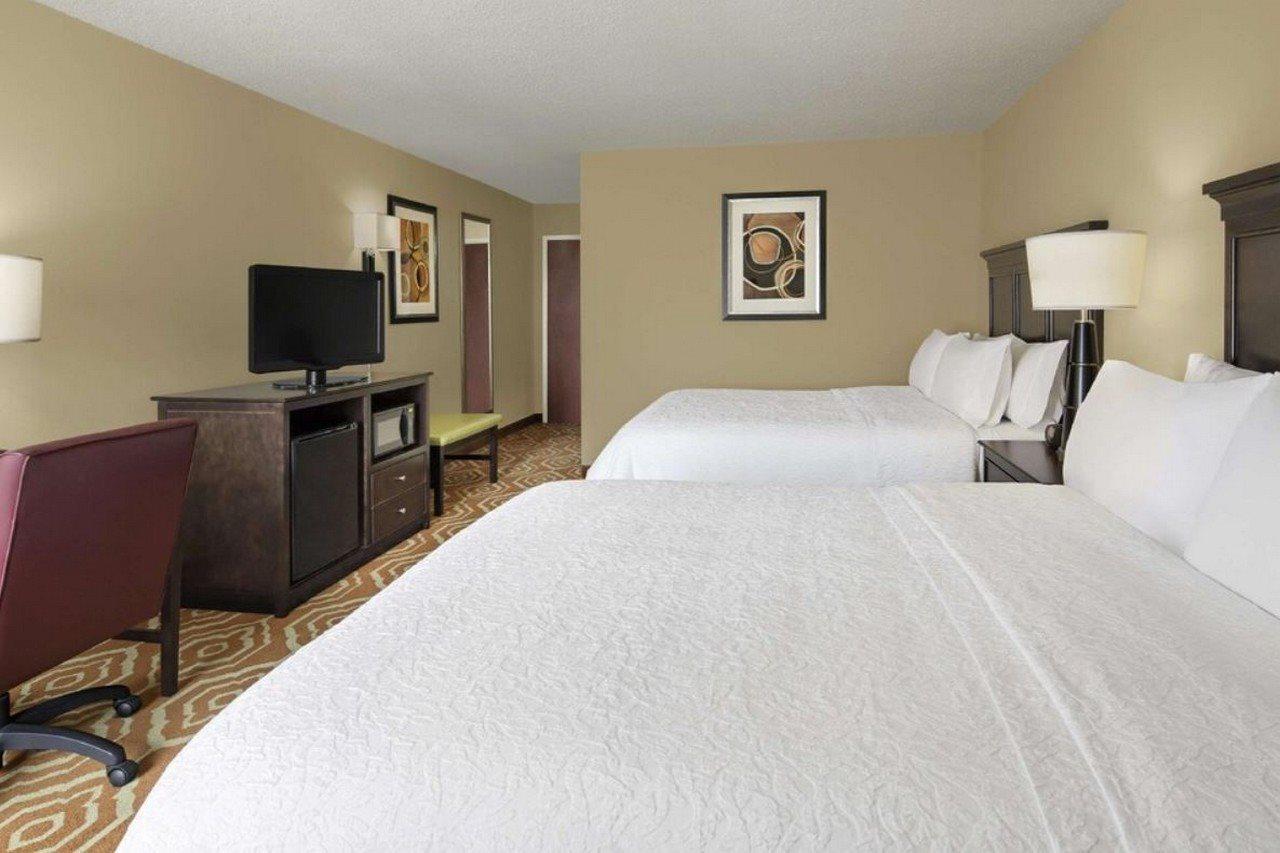 Hampton Inn & Suites Alexandria Old Town Area South Exteriör bild