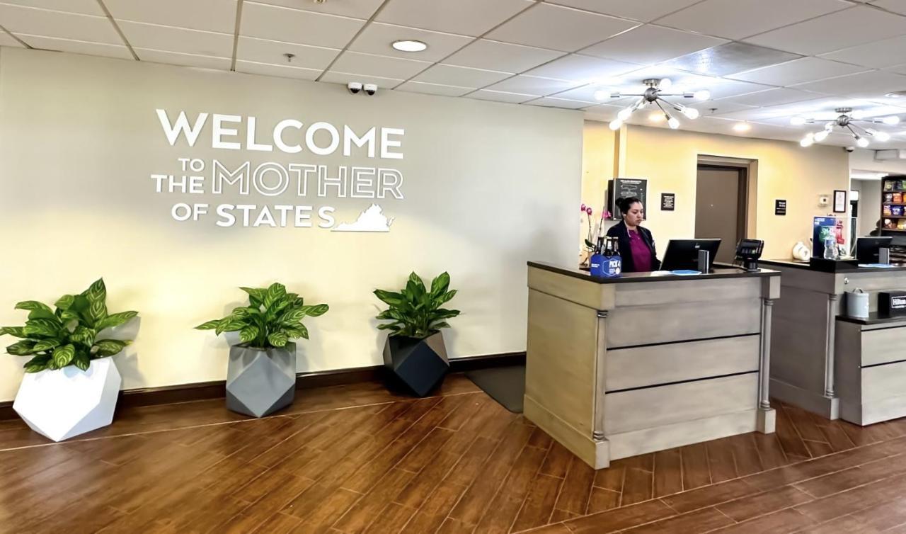 Hampton Inn & Suites Alexandria Old Town Area South Exteriör bild