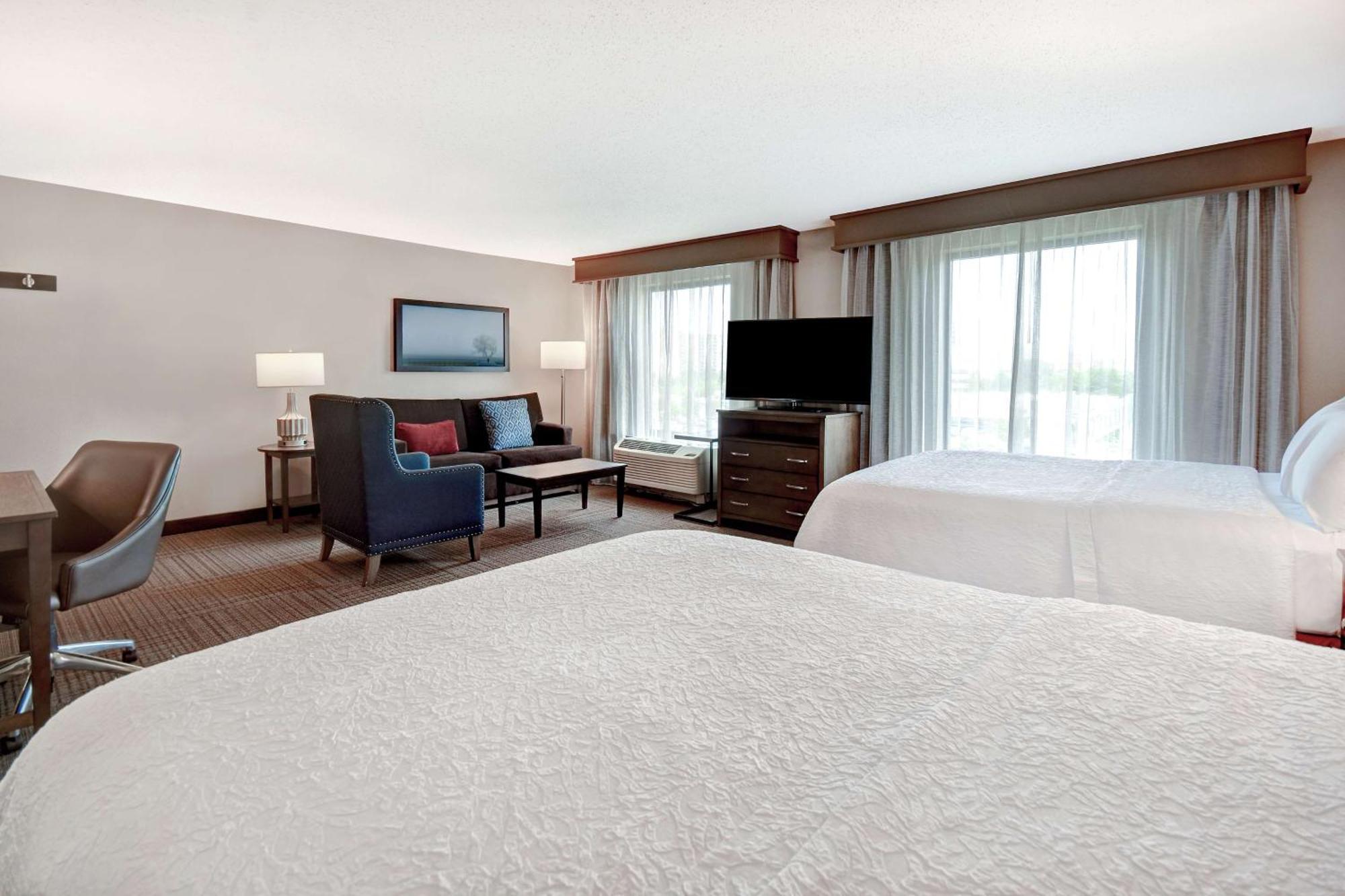 Hampton Inn & Suites Alexandria Old Town Area South Exteriör bild