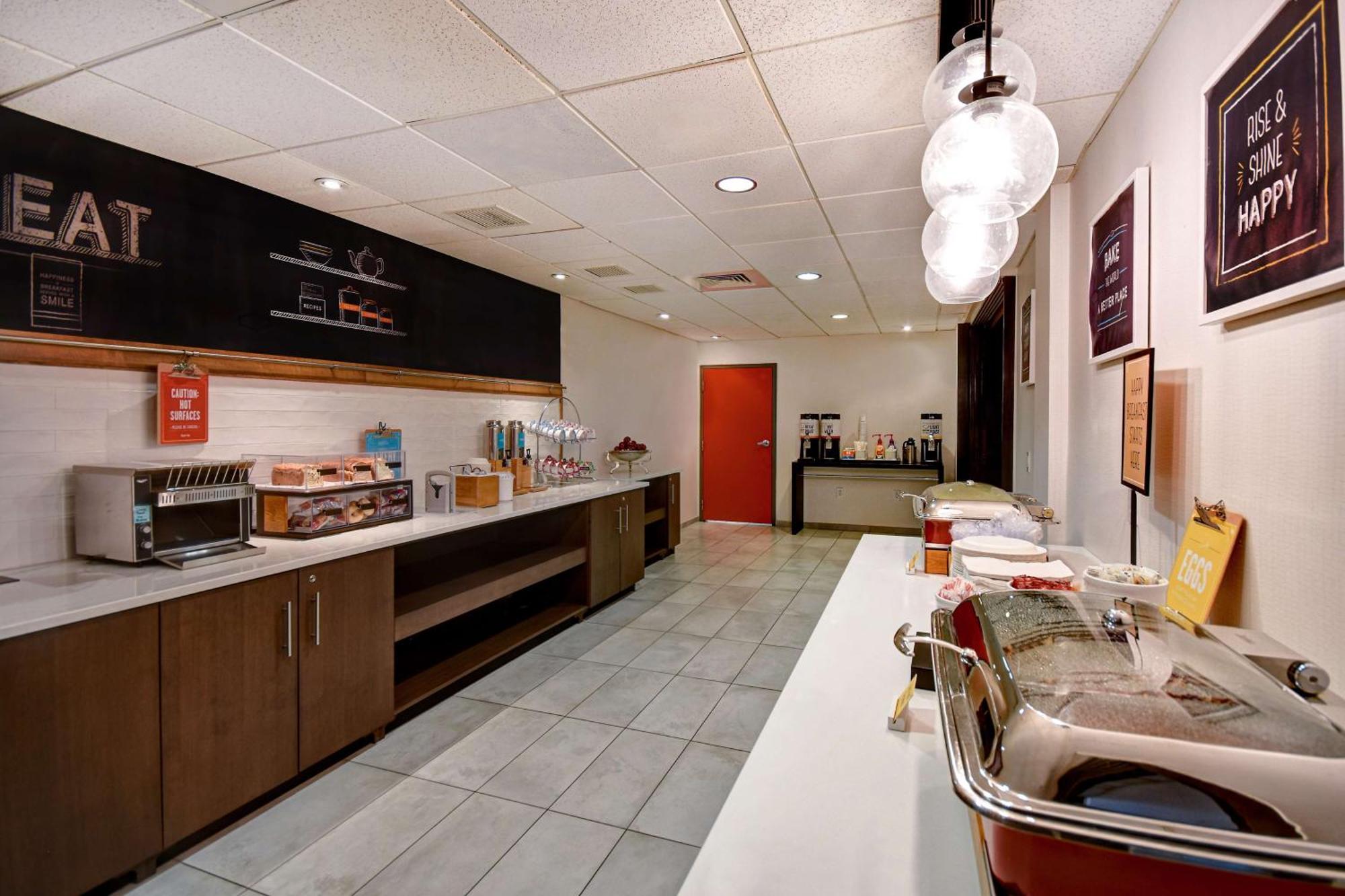 Hampton Inn & Suites Alexandria Old Town Area South Exteriör bild