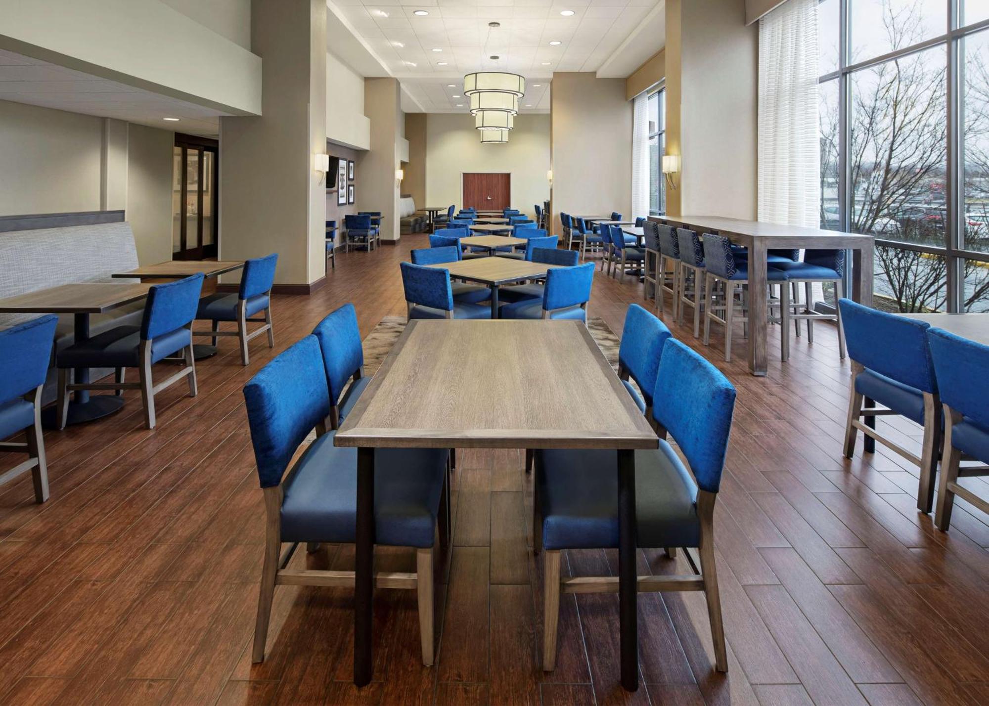Hampton Inn & Suites Alexandria Old Town Area South Exteriör bild